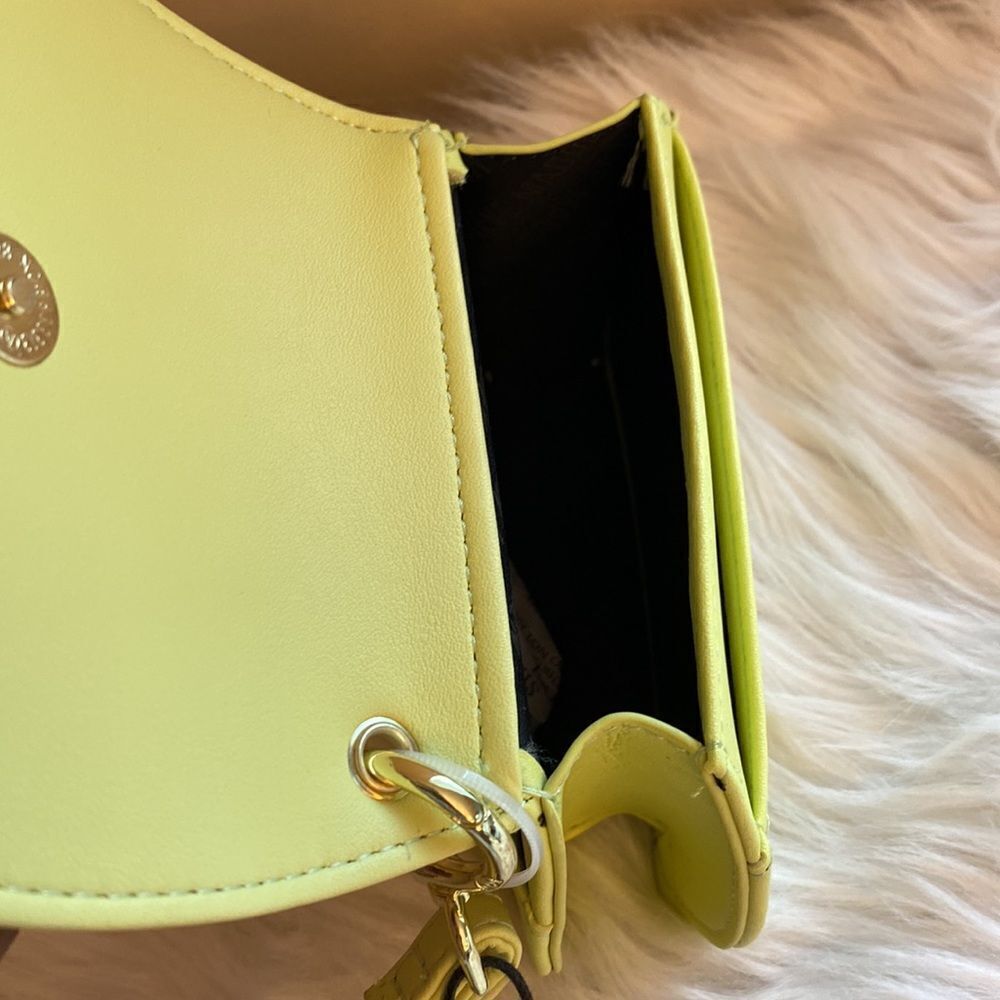 NWT Steve Madden (BJEMMA) Lemon Card Case Wallet/Wristlet - Picture 12 of 12